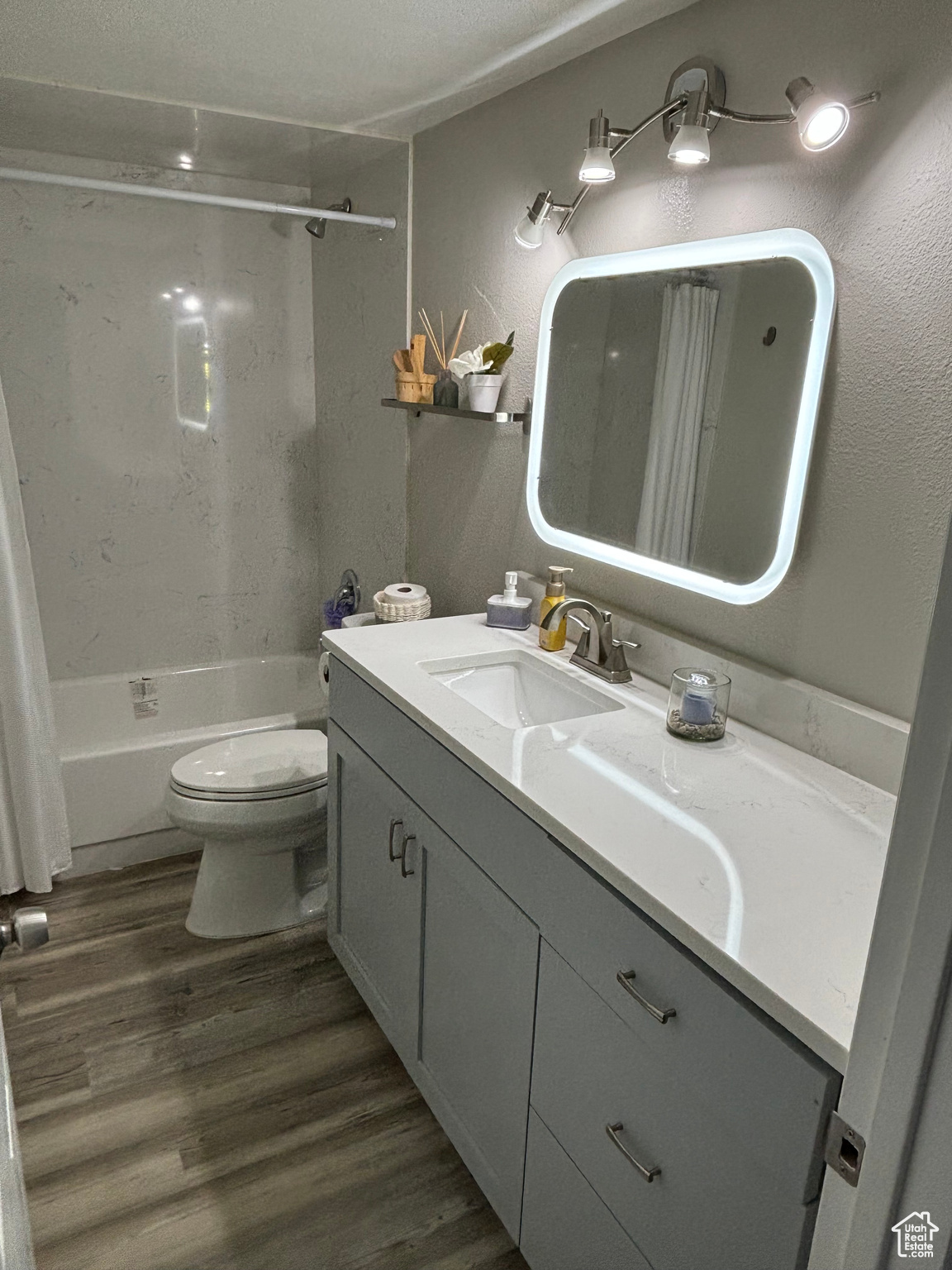 WESTVIEW TERRACE - Residential
