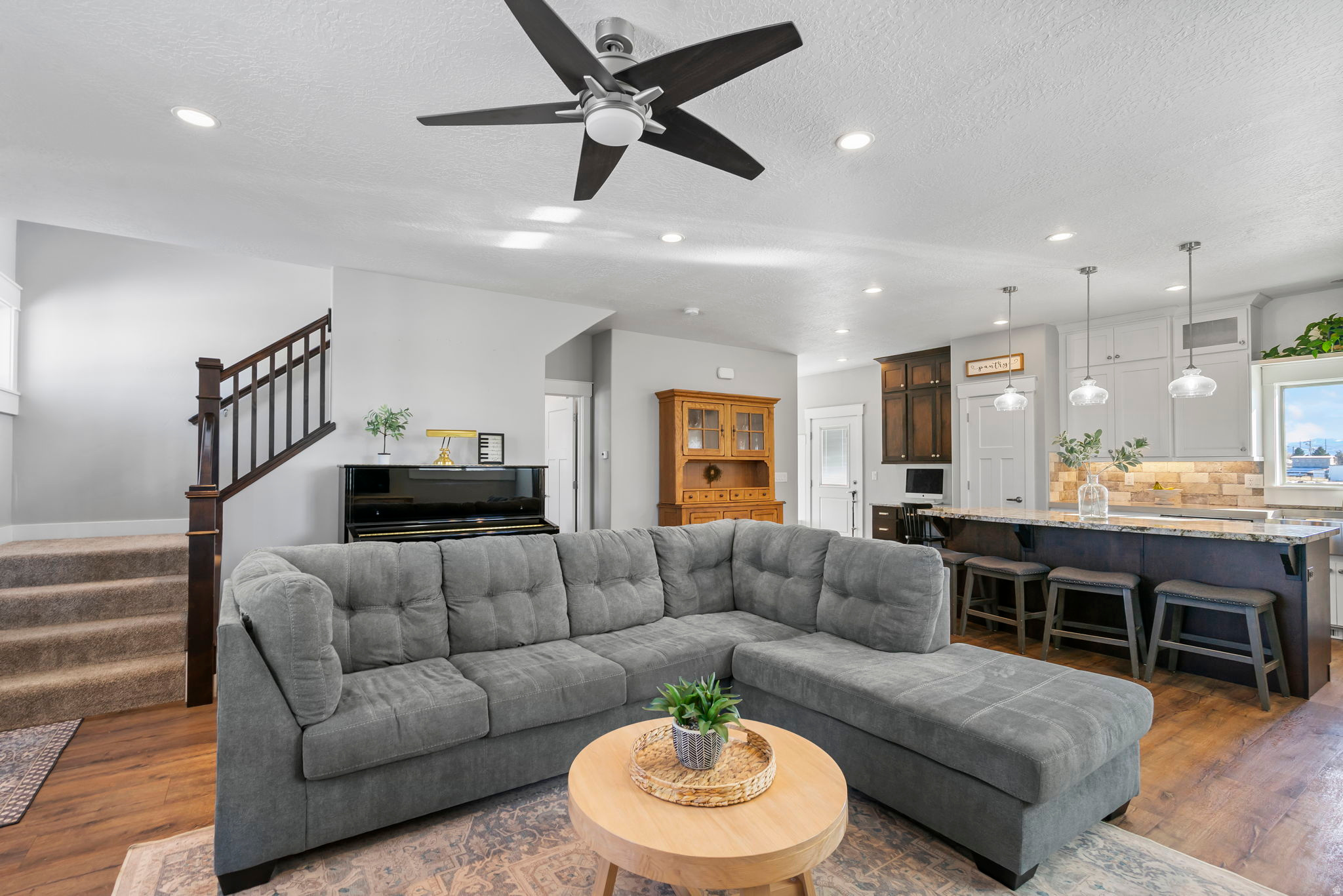 ALPINE MEADOWS SUBDI - Residential