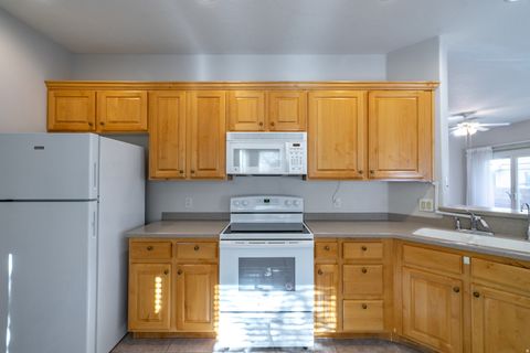 Tiny photo for 4457 S HOLLY GRAPE LN, Saint George, UT 84790 (MLS # 2133267)