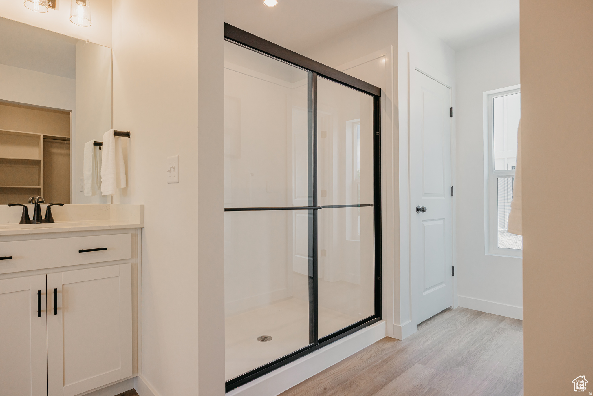 RIVERSIDE ESTATES - Residential