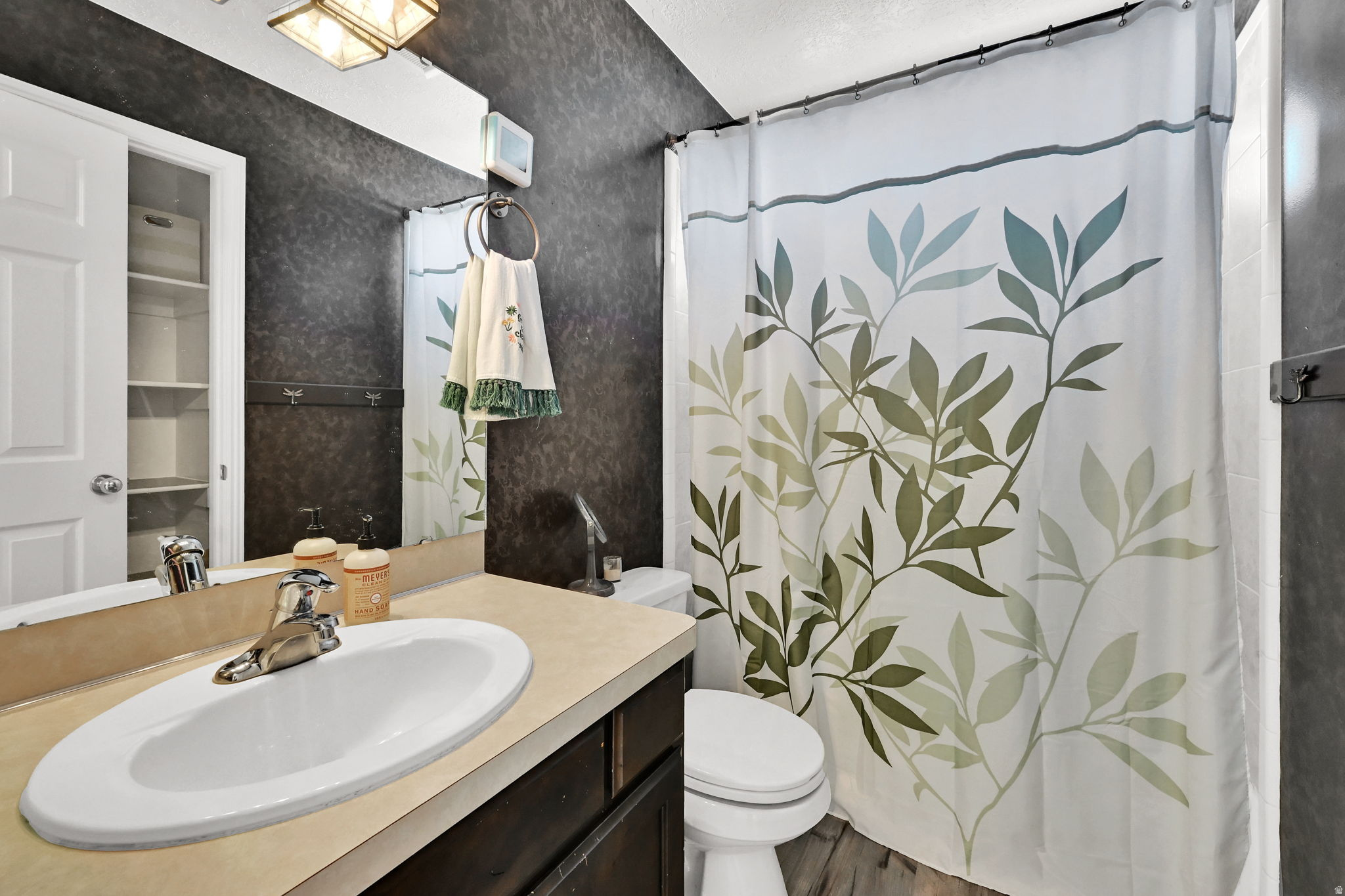 ANTELOPE RIDGE ESTATES - Residential