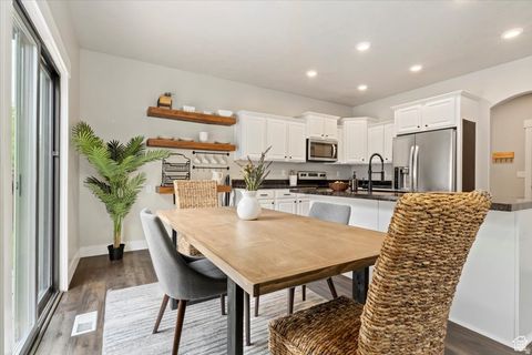 Tiny photo for 4062 N HEATHERFIELD LN, Lehi, UT 84043 (MLS # 2135923)