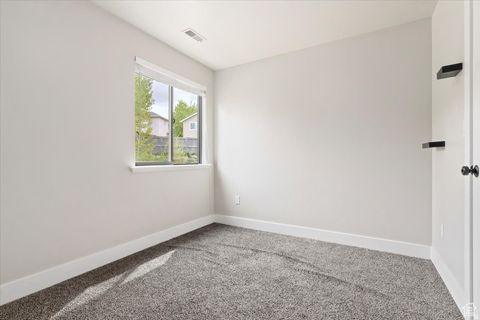 Tiny photo for 4062 N HEATHERFIELD LN, Lehi, UT 84043 (MLS # 2135923)