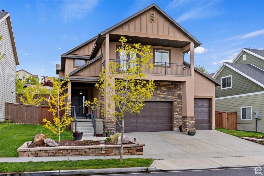 Photo of 4062 N HEATHERFIELD LN, Lehi, UT 84043 (MLS # 2135923)