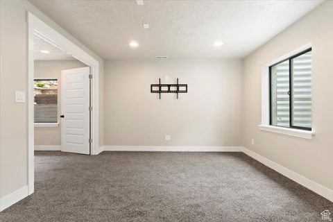 Tiny photo for 4062 N HEATHERFIELD LN, Lehi, UT 84043 (MLS # 2135923)