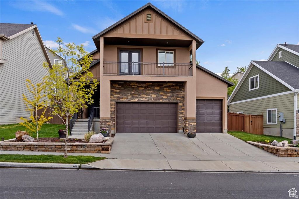 Photo of 4062 N HEATHERFIELD LN, Lehi, UT 84043 (MLS # 2135923)