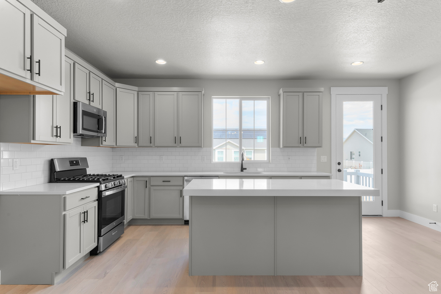 CRANEFIELD ESTATES COLLECTION 1510 - Residential