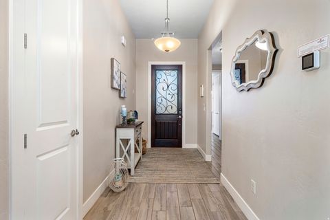 Tiny photo for 3800 N PARADISE VILLAGE DR #10 Dr, Santa Clara, UT 84765 (MLS # 2135402)