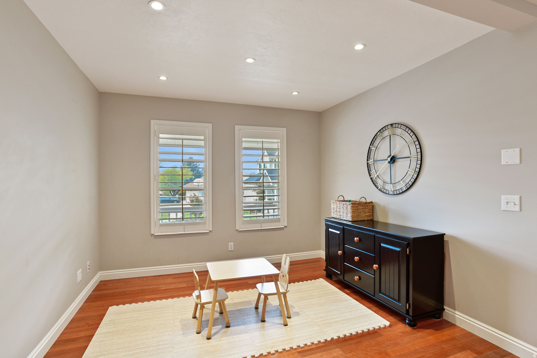 WHITMORE MANOR ESTATES - Residential