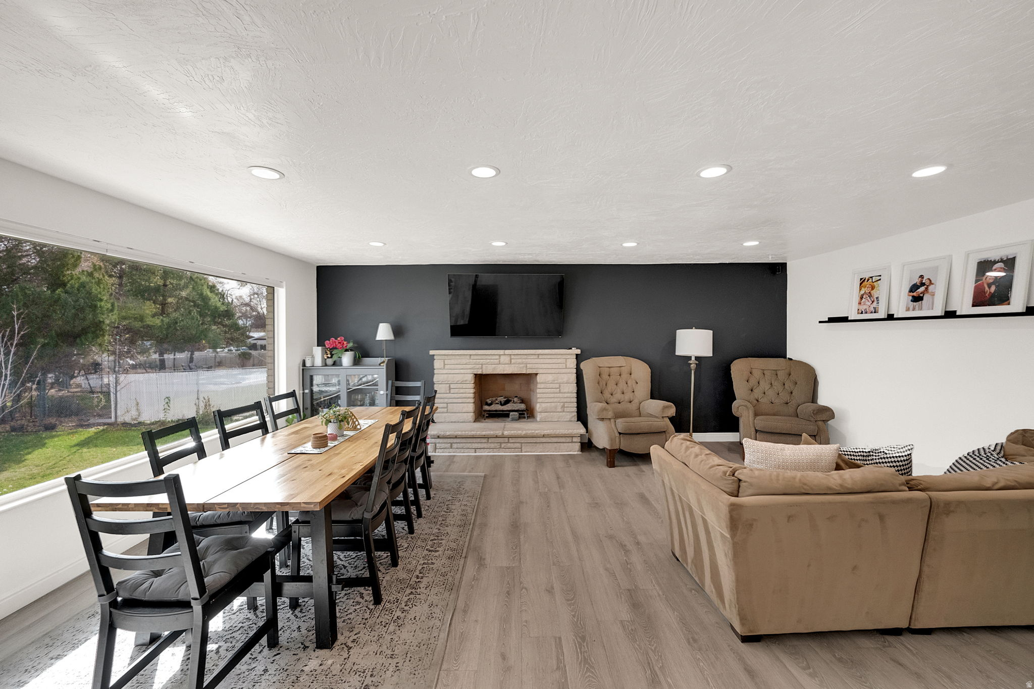 LESSLEY ESTATES - Residential