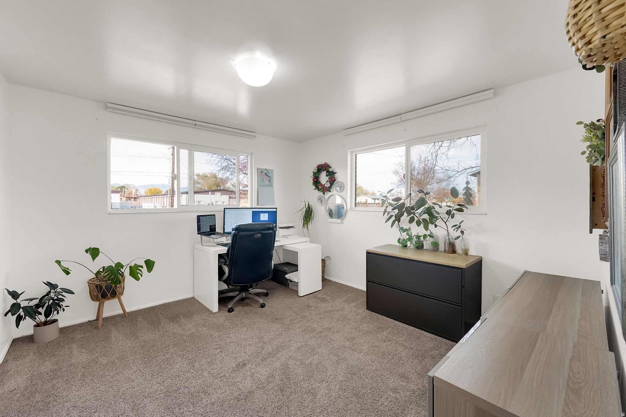 LESSLEY ESTATES - Residential