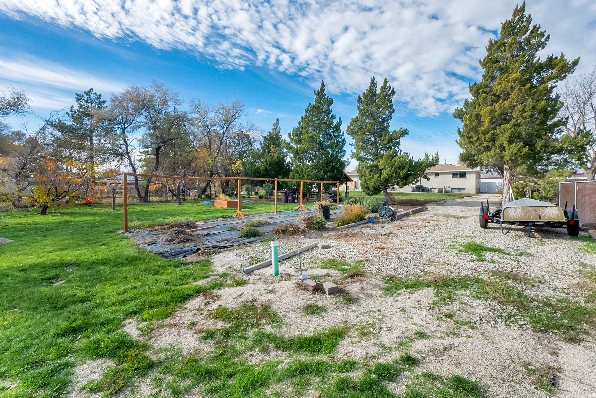 LESSLEY ESTATES - Residential