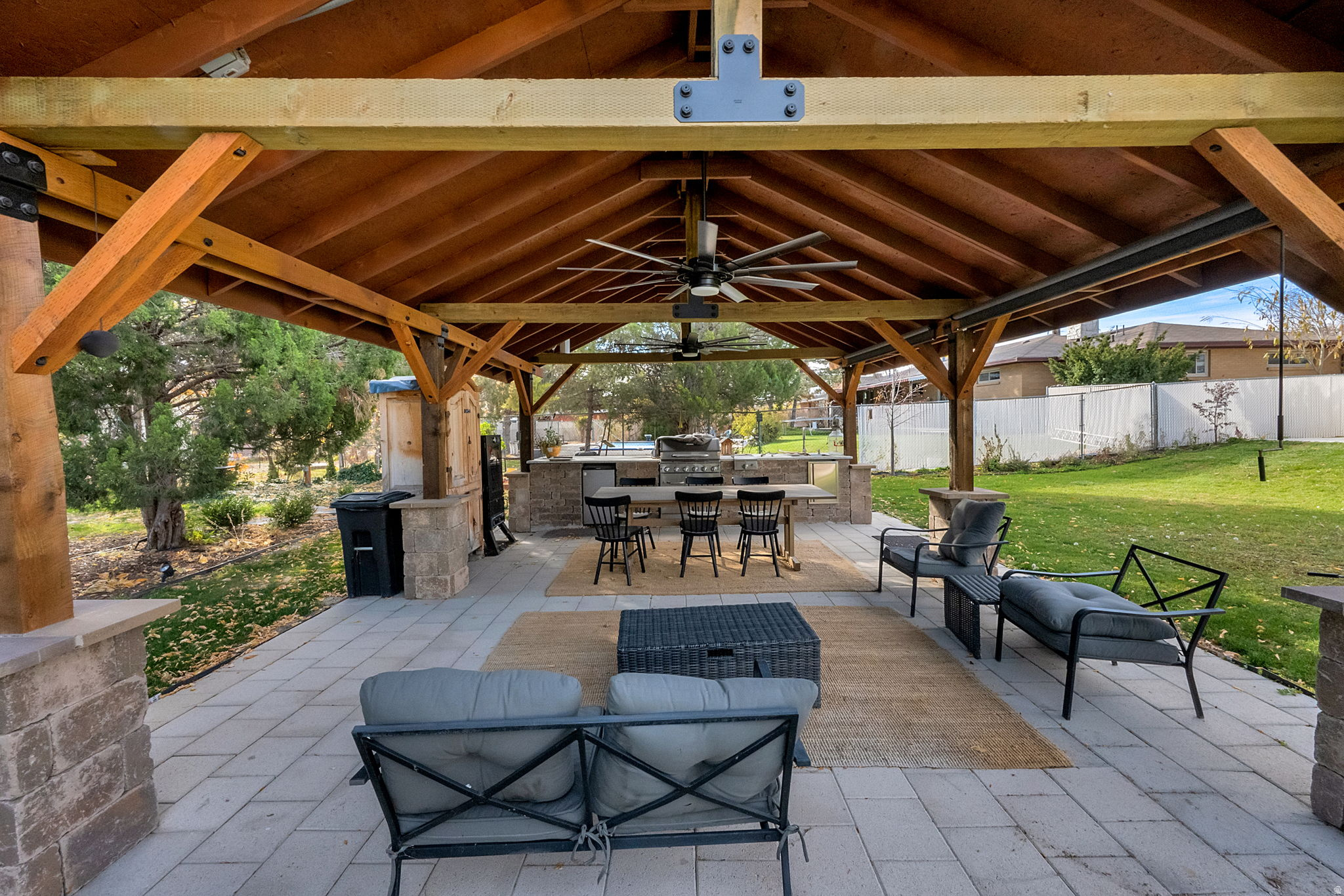 LESSLEY ESTATES - Residential