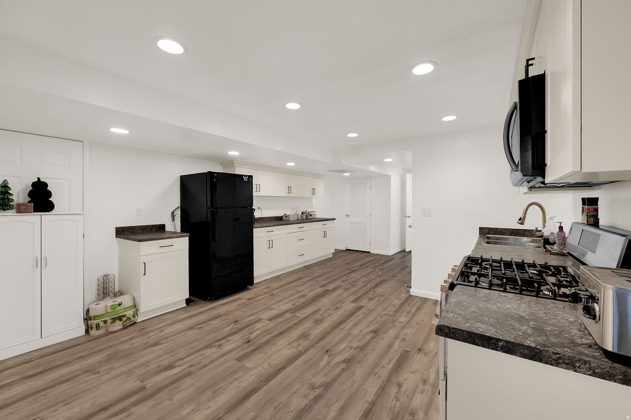 LESSLEY ESTATES - Residential