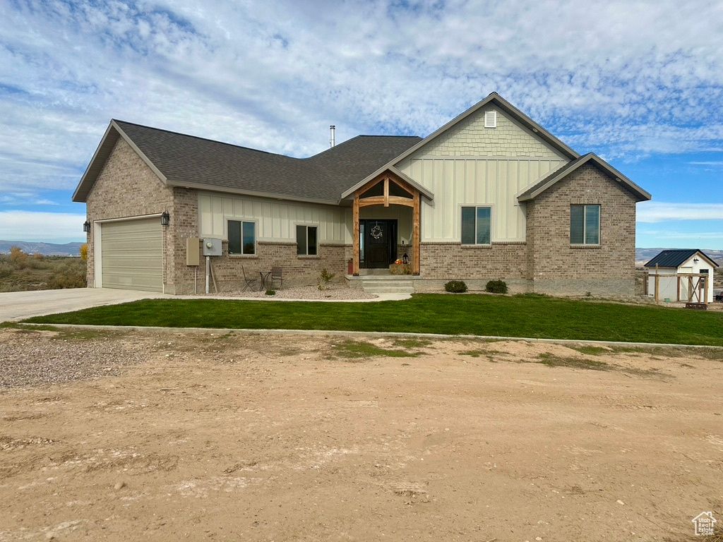 Photo of 2101 E GOOSE RANCH RD S, Vernal, UT 84078 (MLS # 2119157)