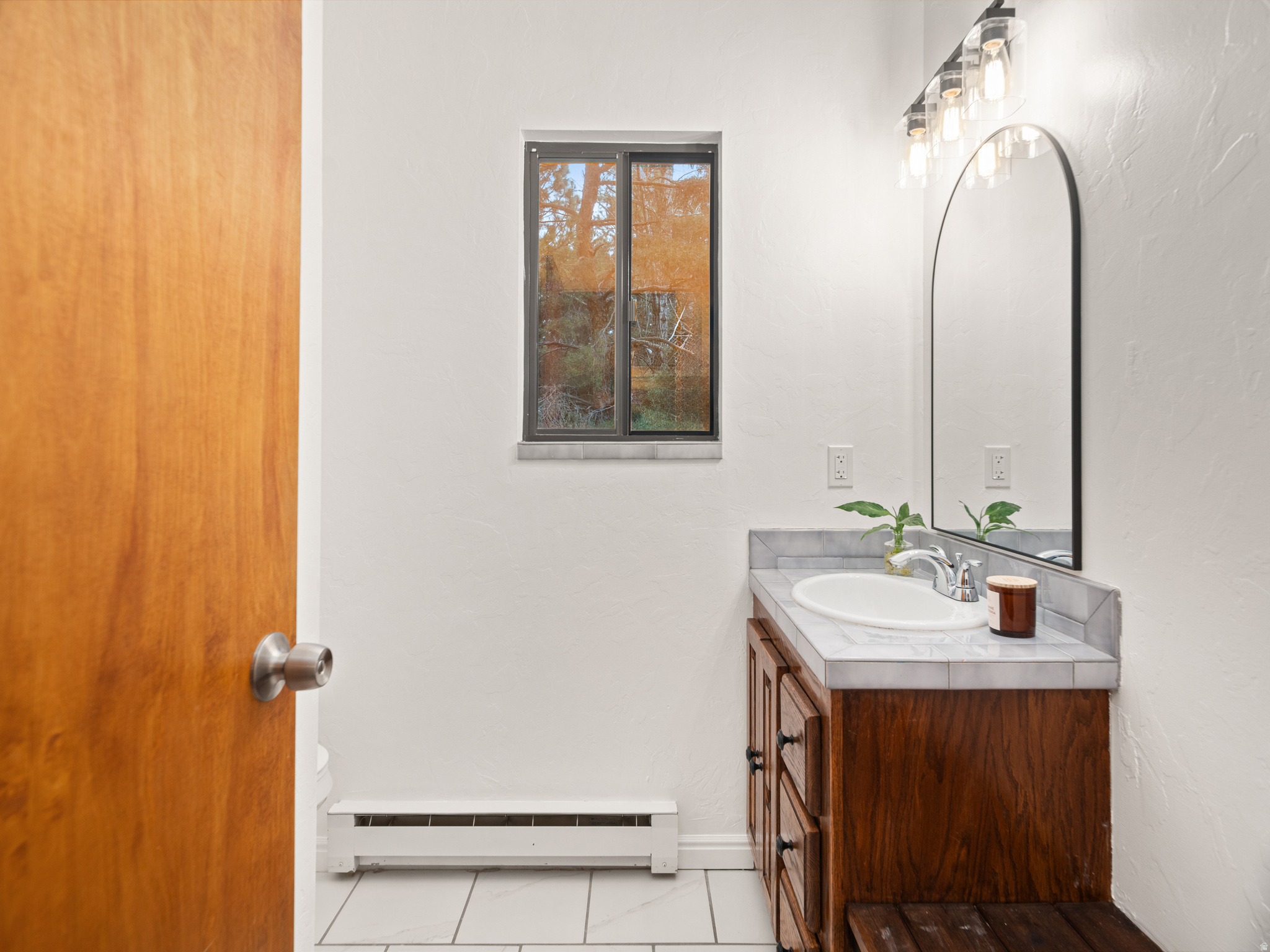 EDEN HILLS - Residential