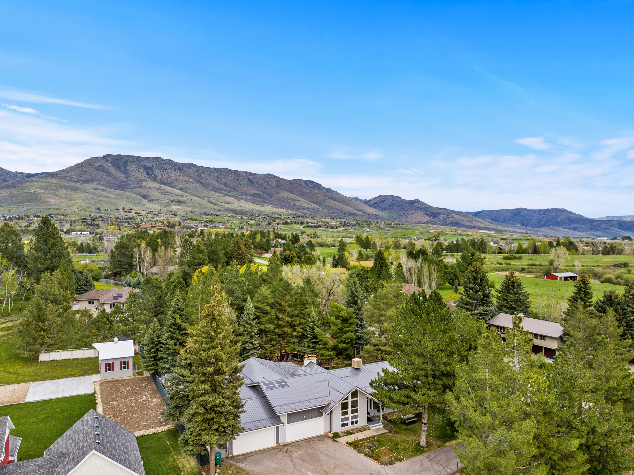 EDEN HILLS - Residential