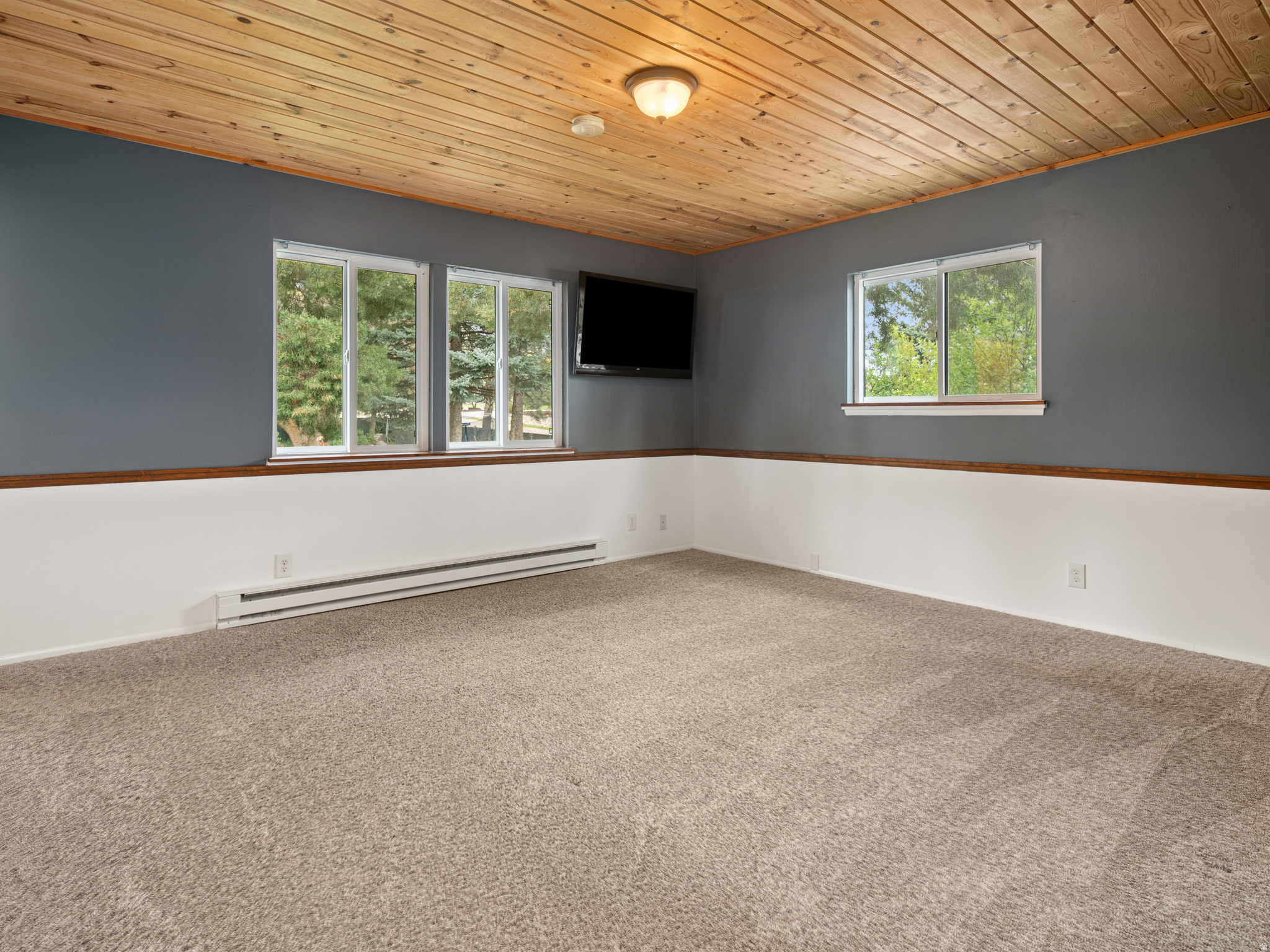 EDEN HILLS - Residential