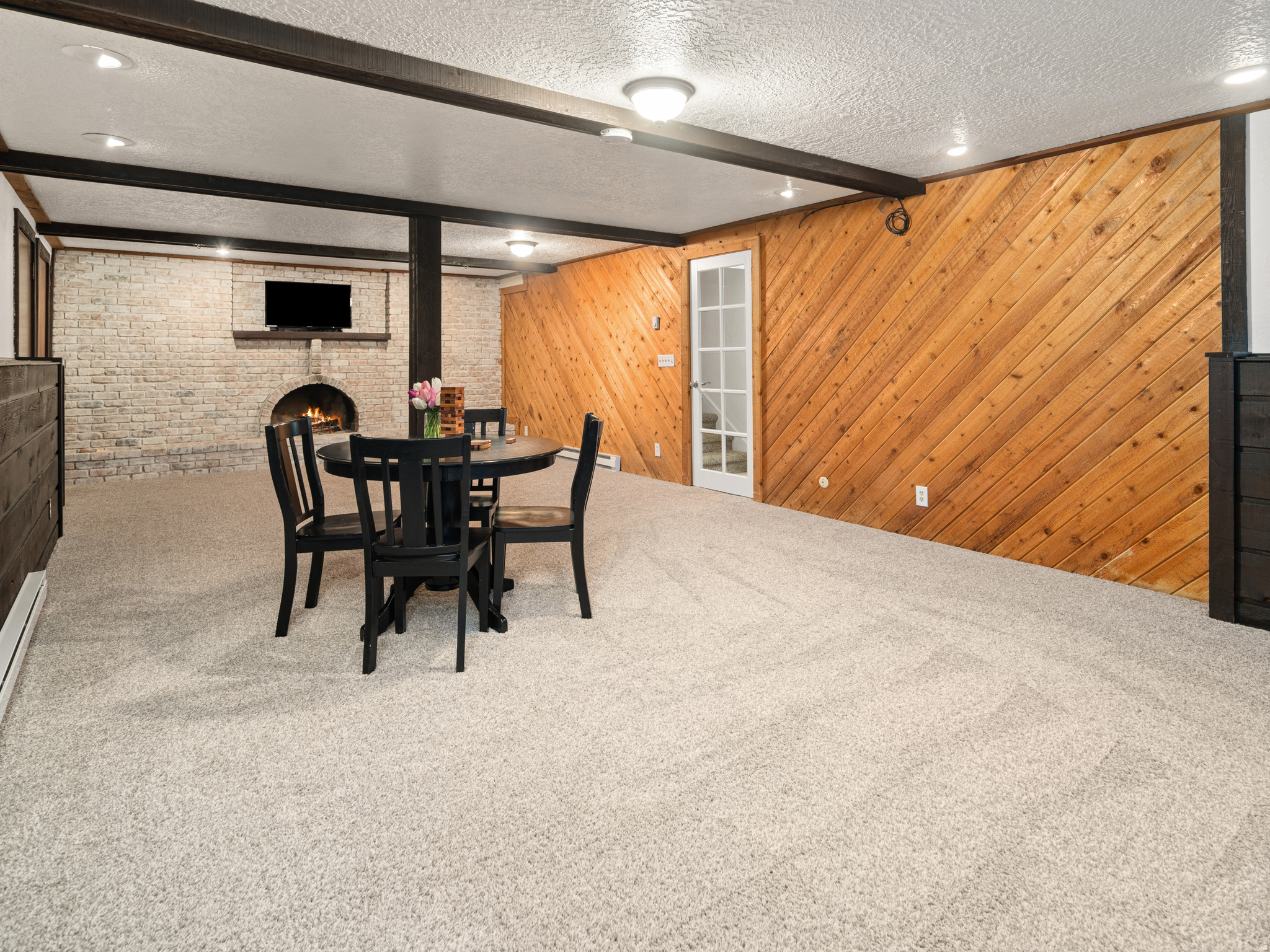 EDEN HILLS - Residential