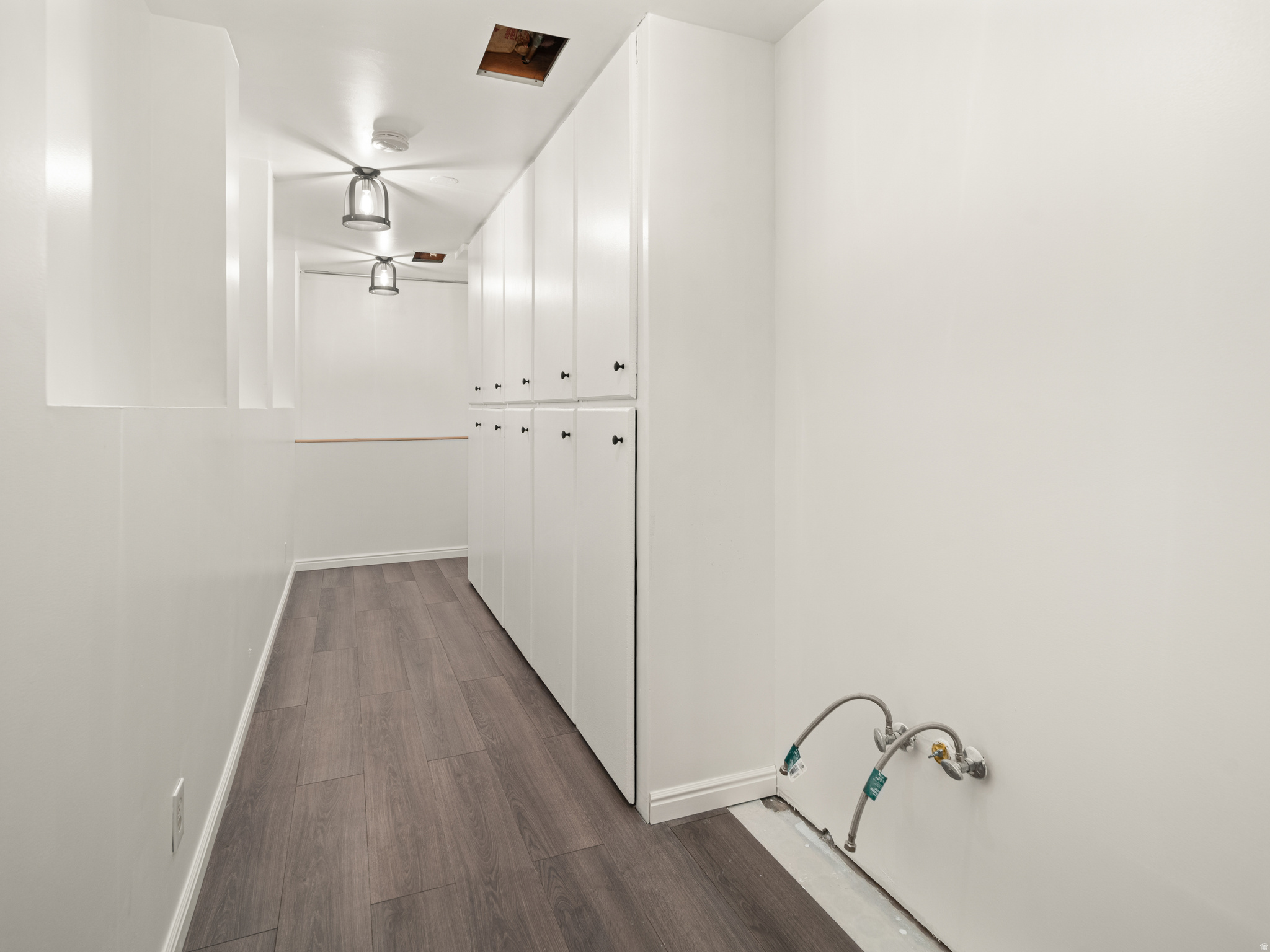 EDEN HILLS - Residential