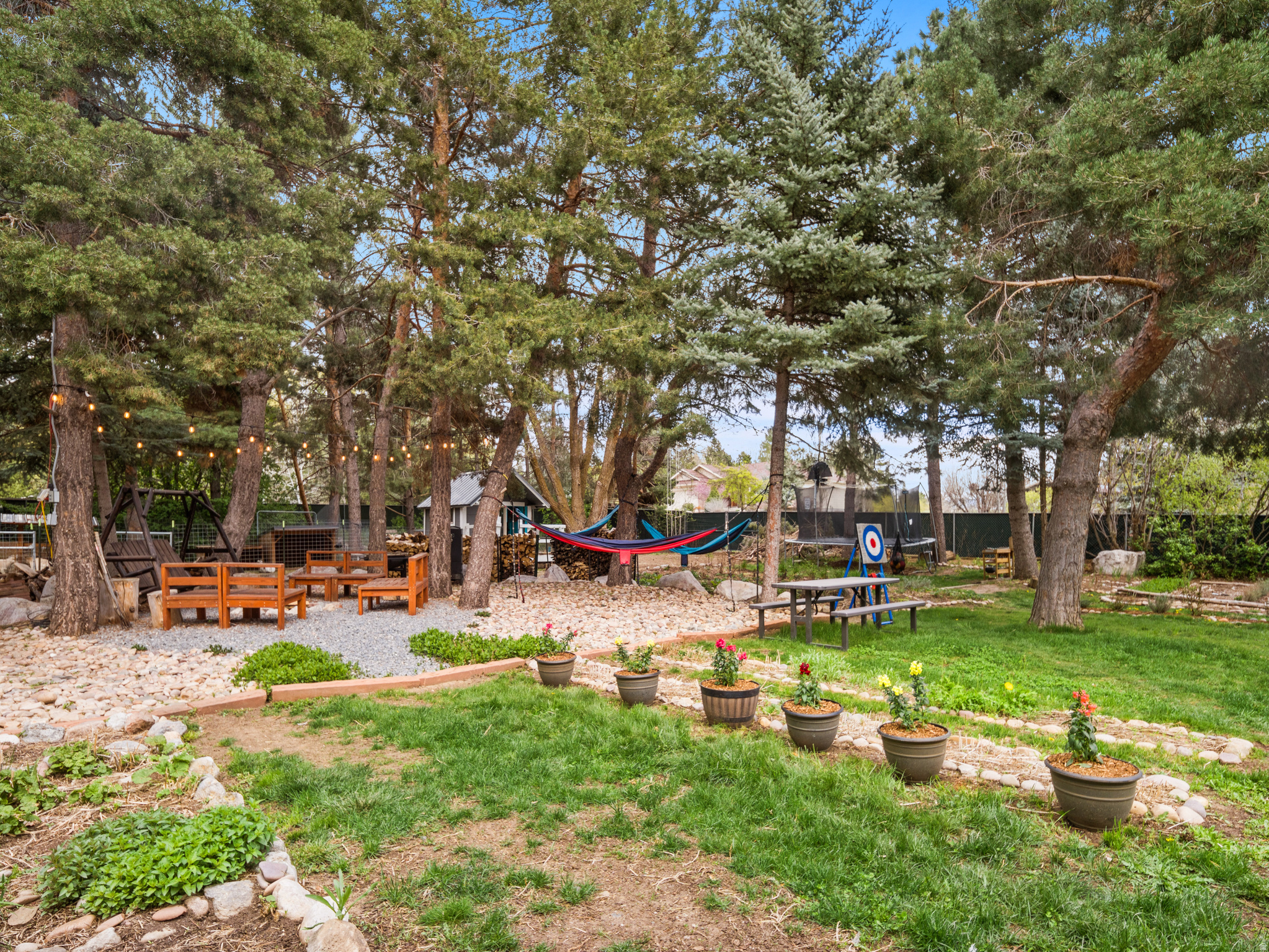 EDEN HILLS - Residential