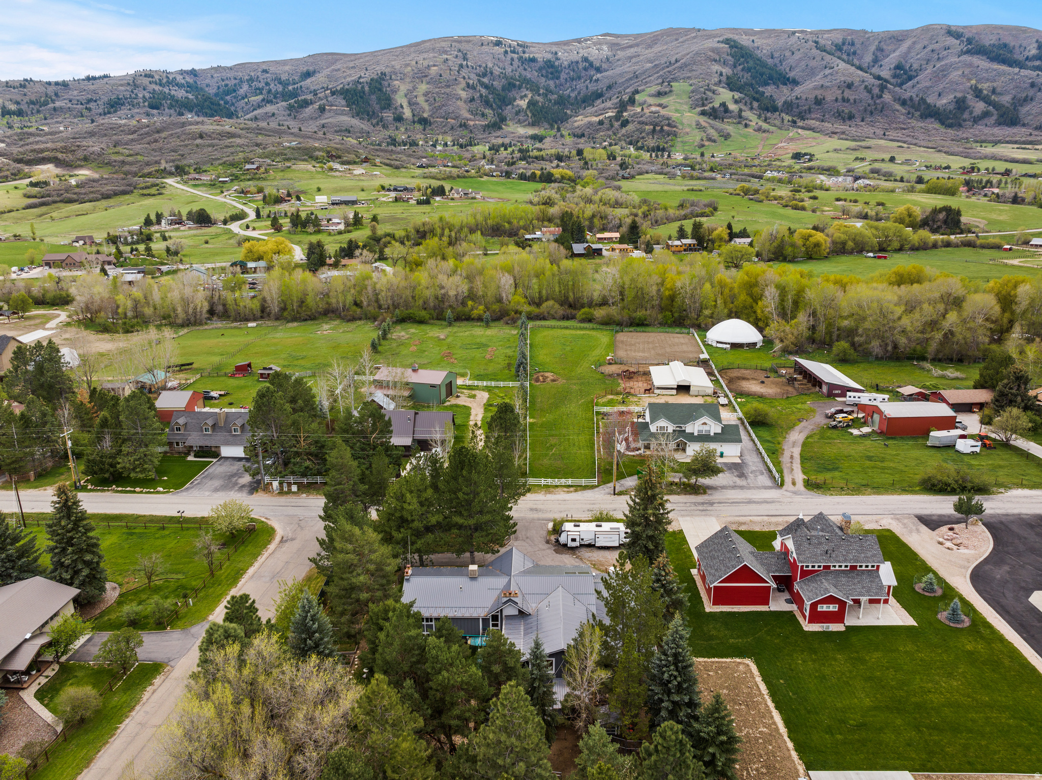 EDEN HILLS - Residential