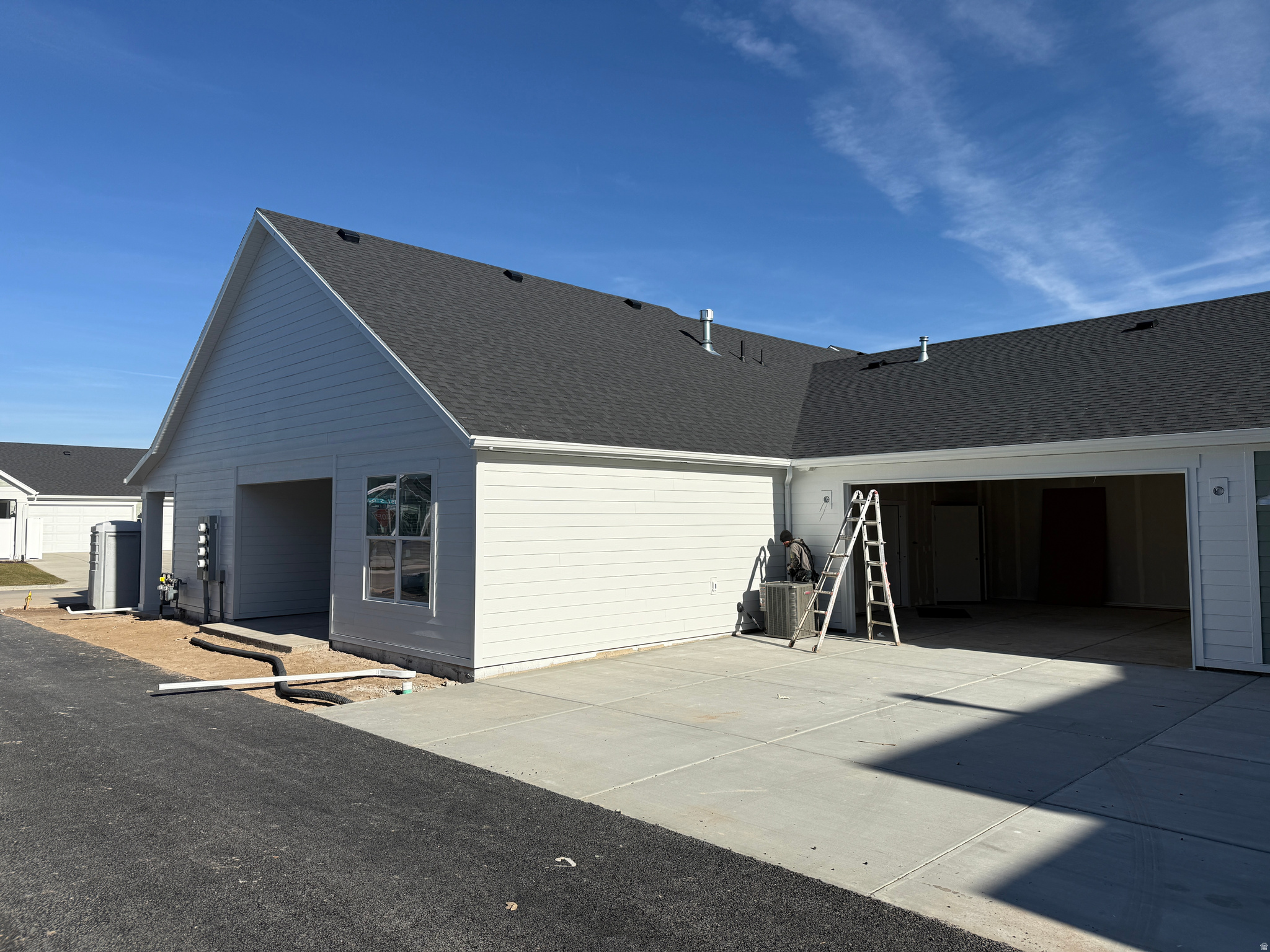 BLUFF VIEW - Residential