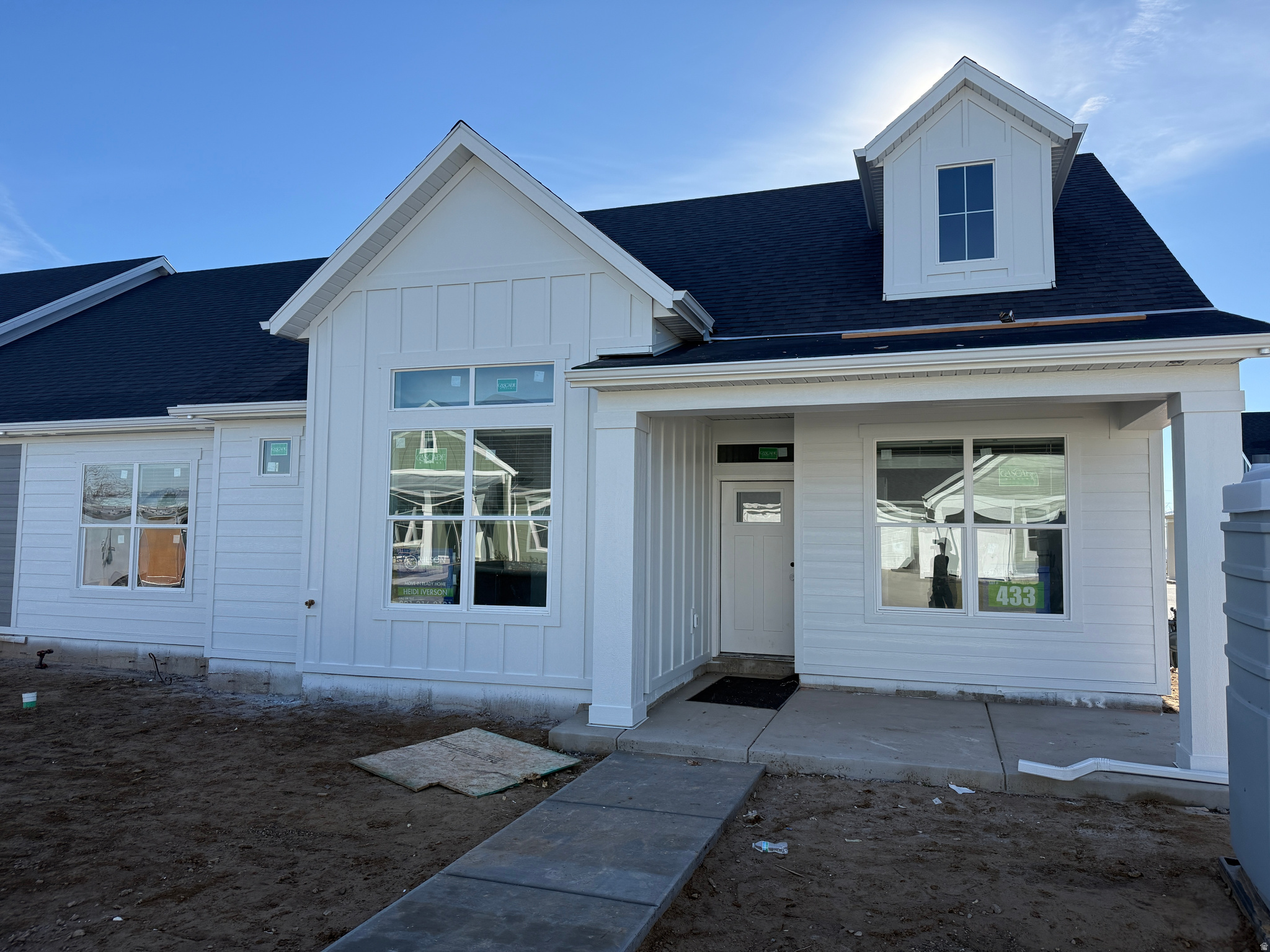 BLUFF VIEW - Residential