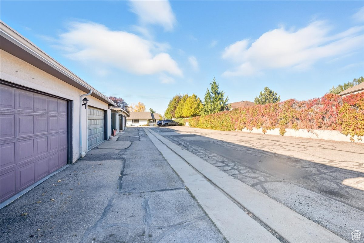 BENCHMARK VILLAGE - Residential