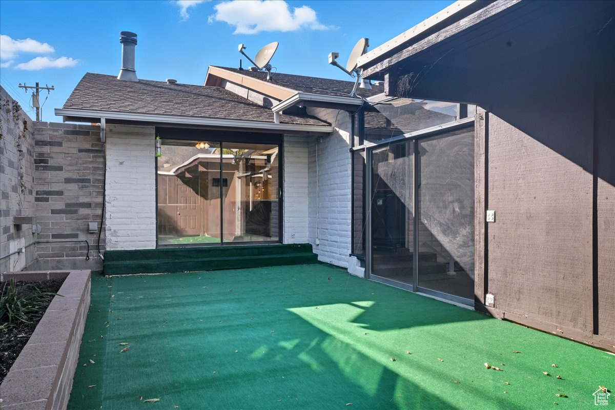 BENCHMARK VILLAGE - Residential