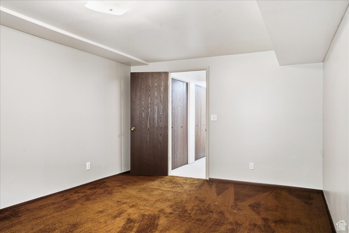 BENCHMARK VILLAGE - Residential