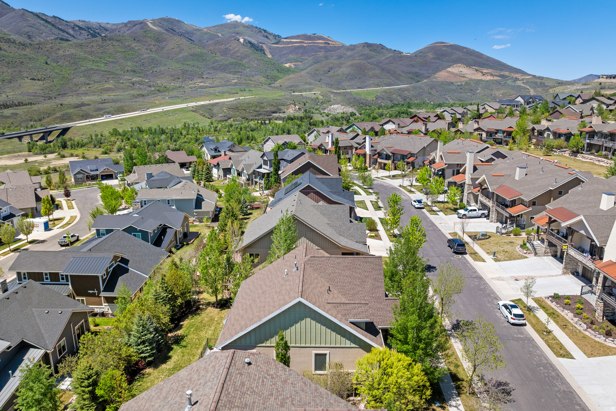 RIVER VIEW - Residential