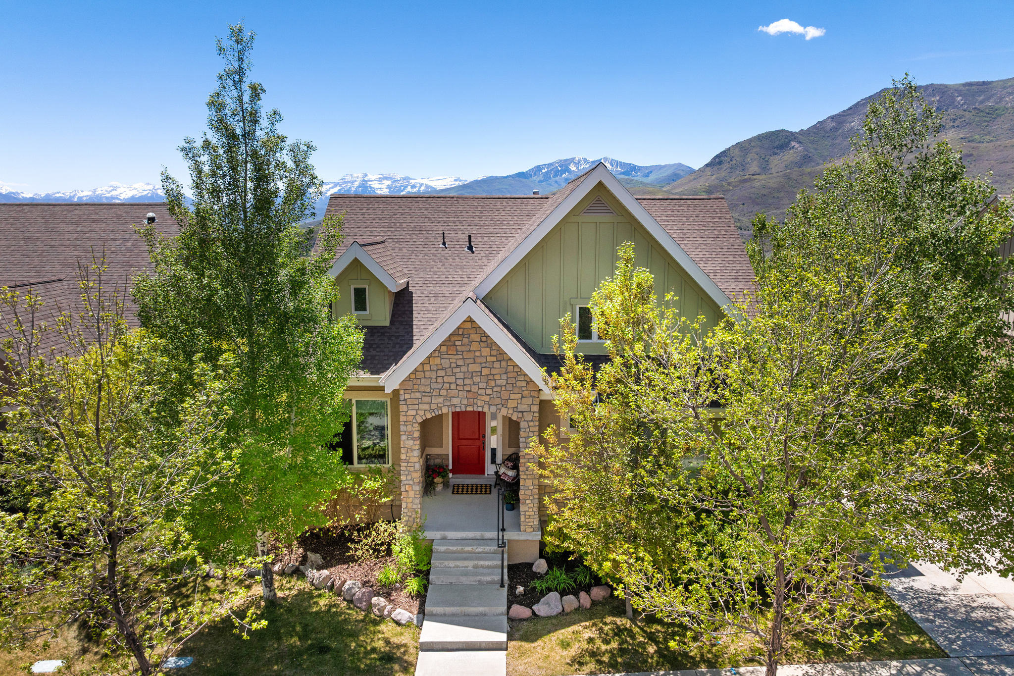 RIVER VIEW - Residential