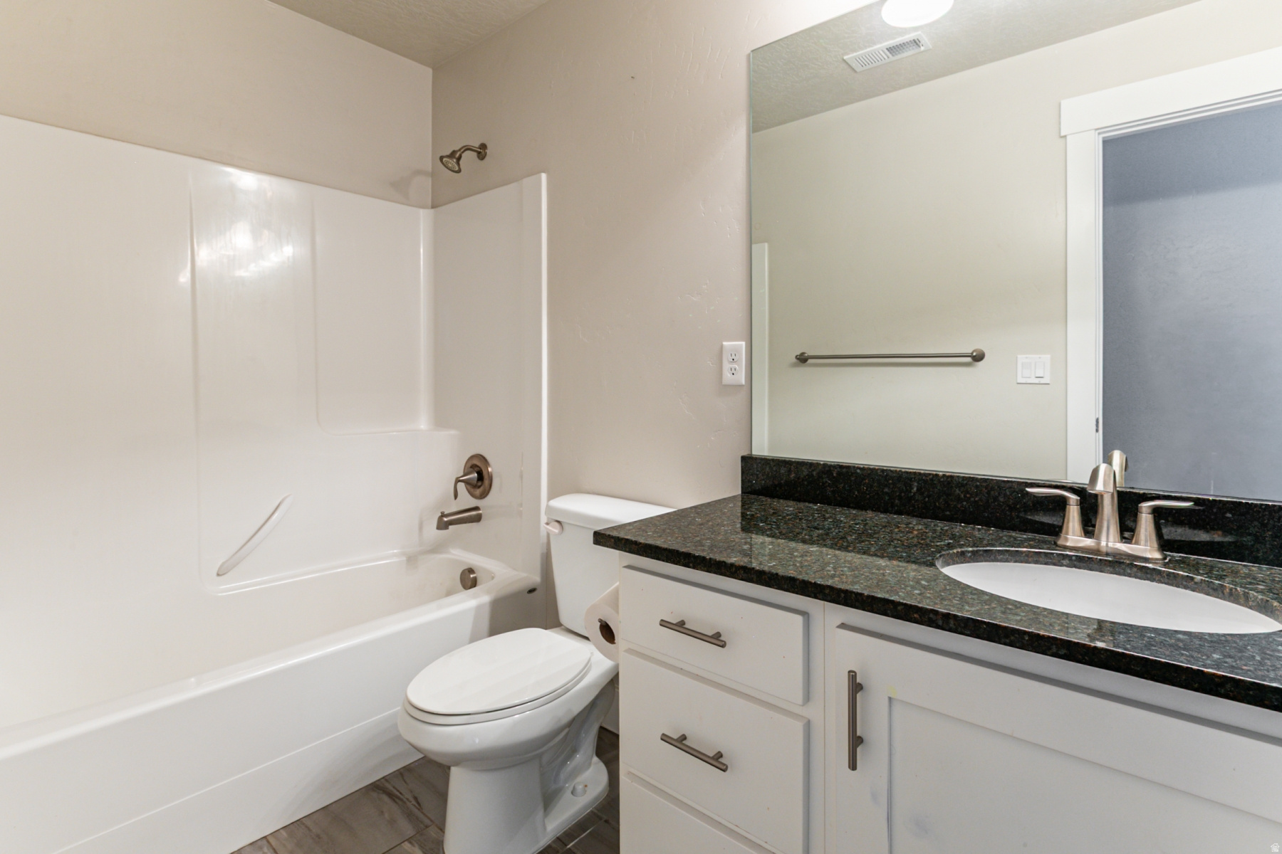 THE ELMS PHASE 1 - Residential