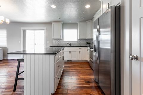 Tiny photo for 68 E ZINFANDEL LN, Vineyard, UT 84059 (MLS # 2124733)