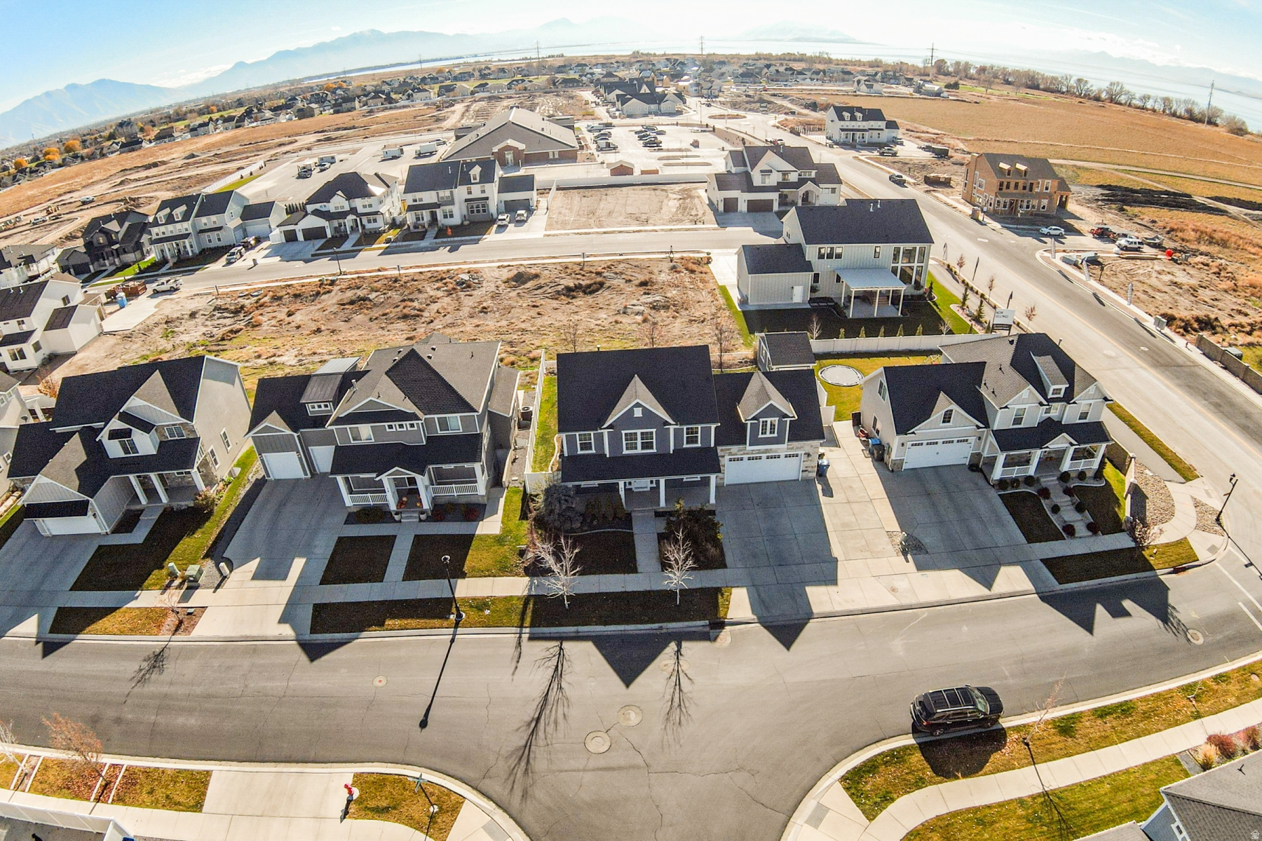 THE ELMS PHASE 1 - Residential