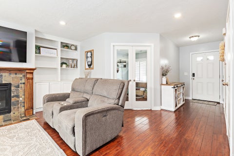 Tiny photo for 421 S JORDAN WAY W, Lehi, UT 84043 (MLS # 2180612)