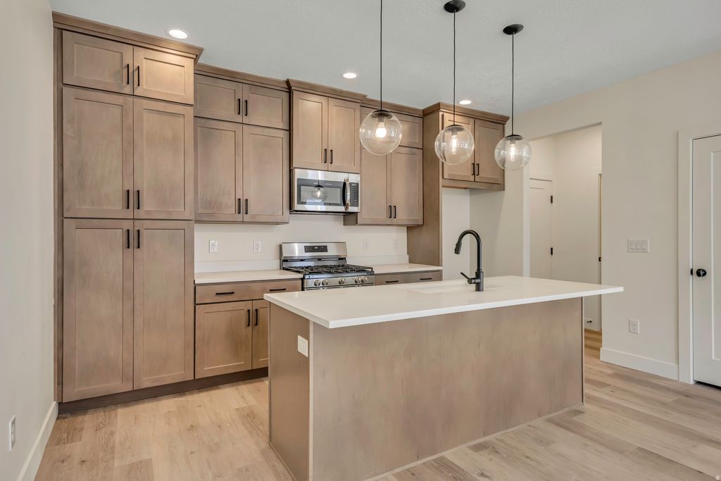 Photo of 6977 W HIDDEN WAY S #147, West Jordan, UT 84081 (MLS # 2122520)