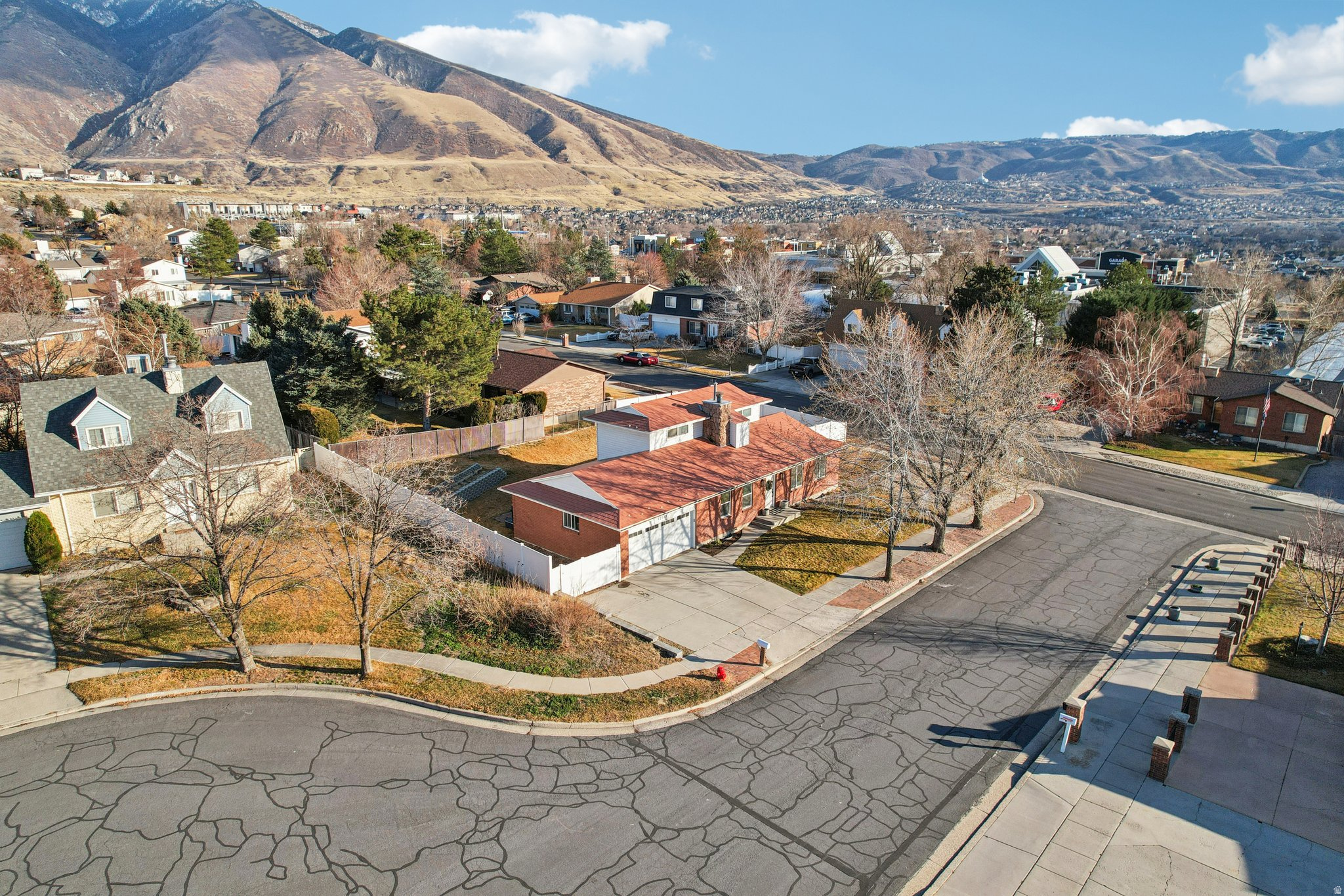 EASTRIDGE #3 - Residential