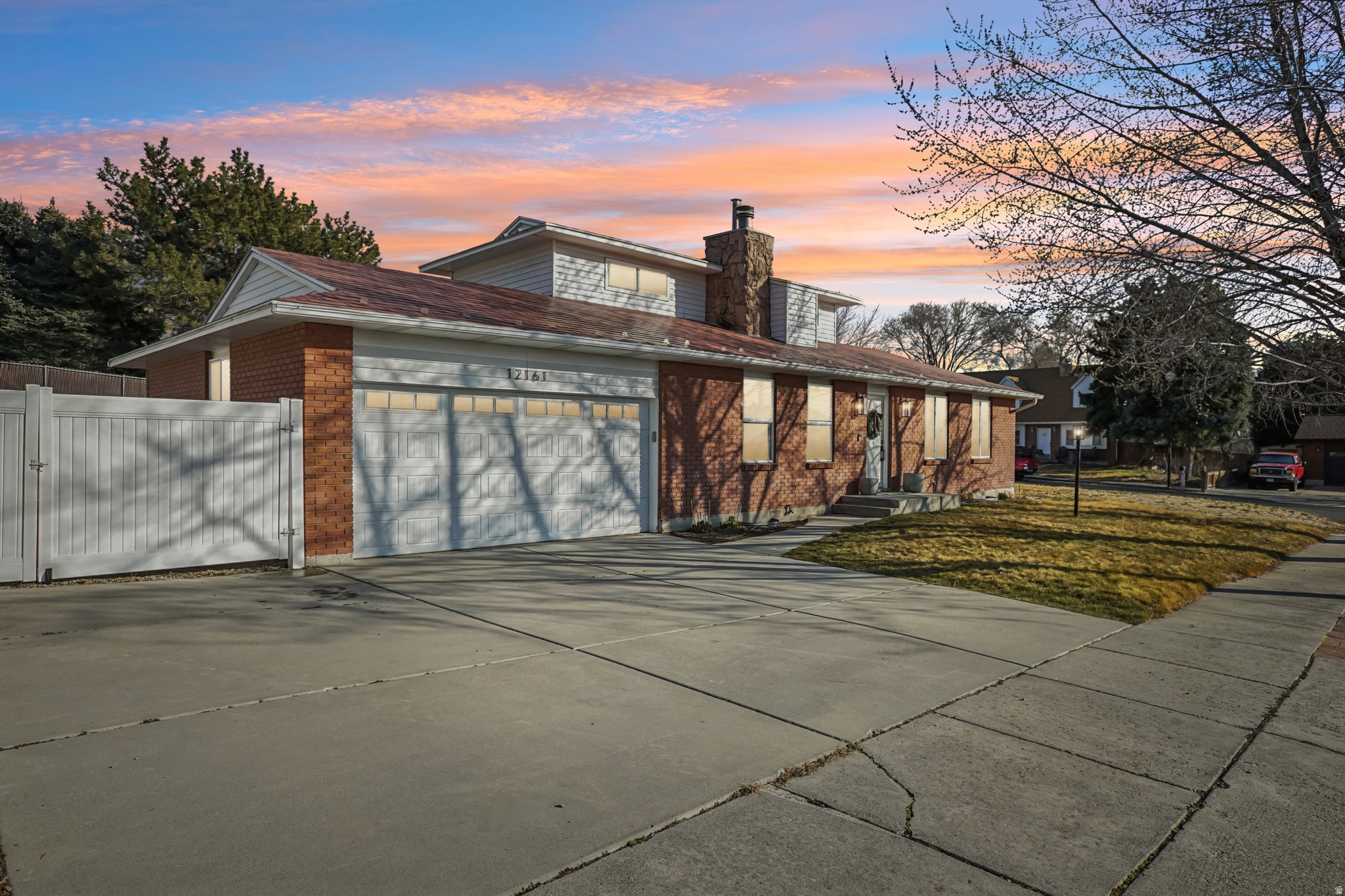 EASTRIDGE #3 - Residential