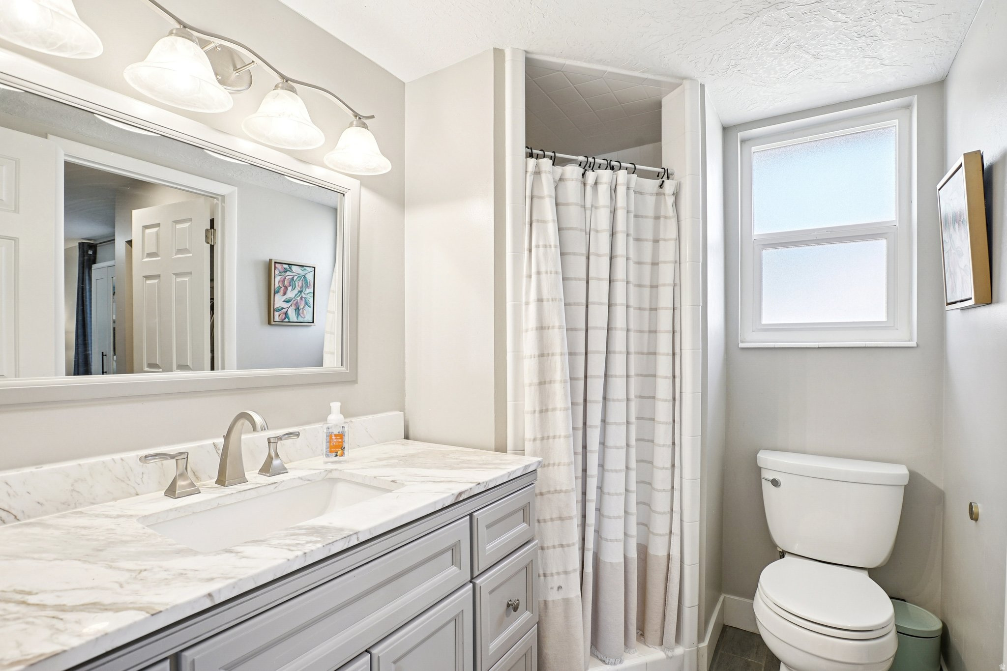 EASTRIDGE #3 - Residential