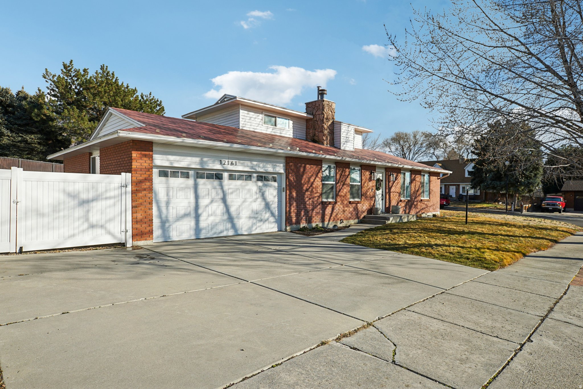 EASTRIDGE #3 - Residential