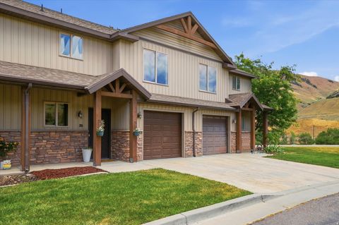 Tiny photo for 1060 E 200 S #203, Brigham City, UT 84302 (MLS # 2168906)