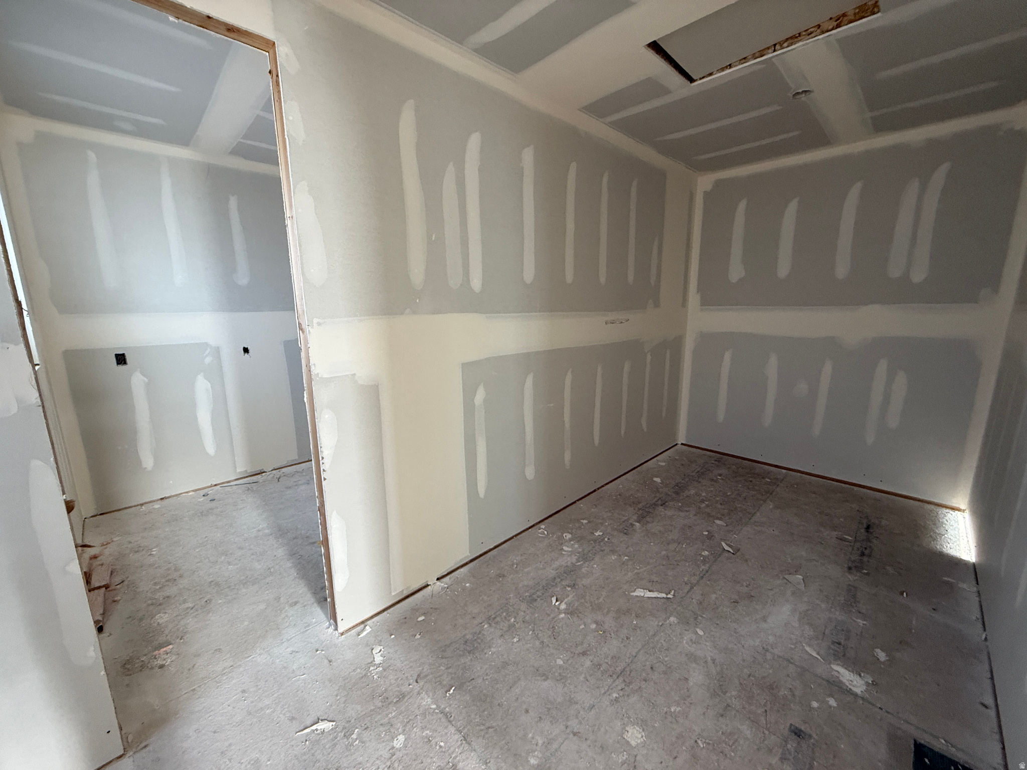 SOUTH CREEK - Residential