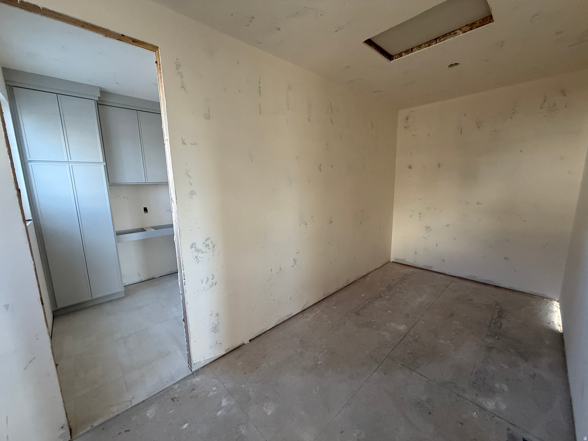 SOUTH CREEK - Residential