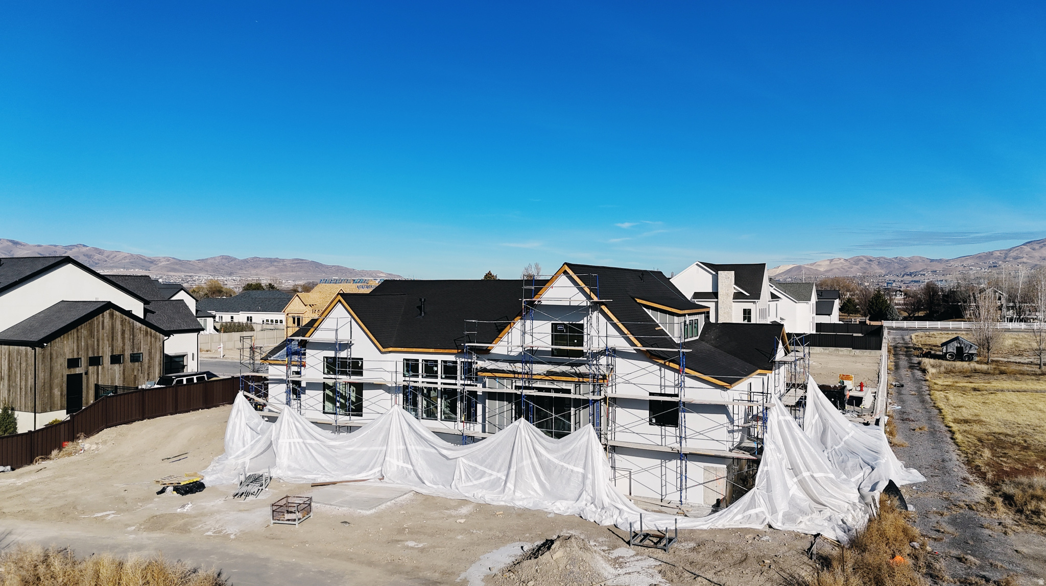 SOUTH CREEK - Residential