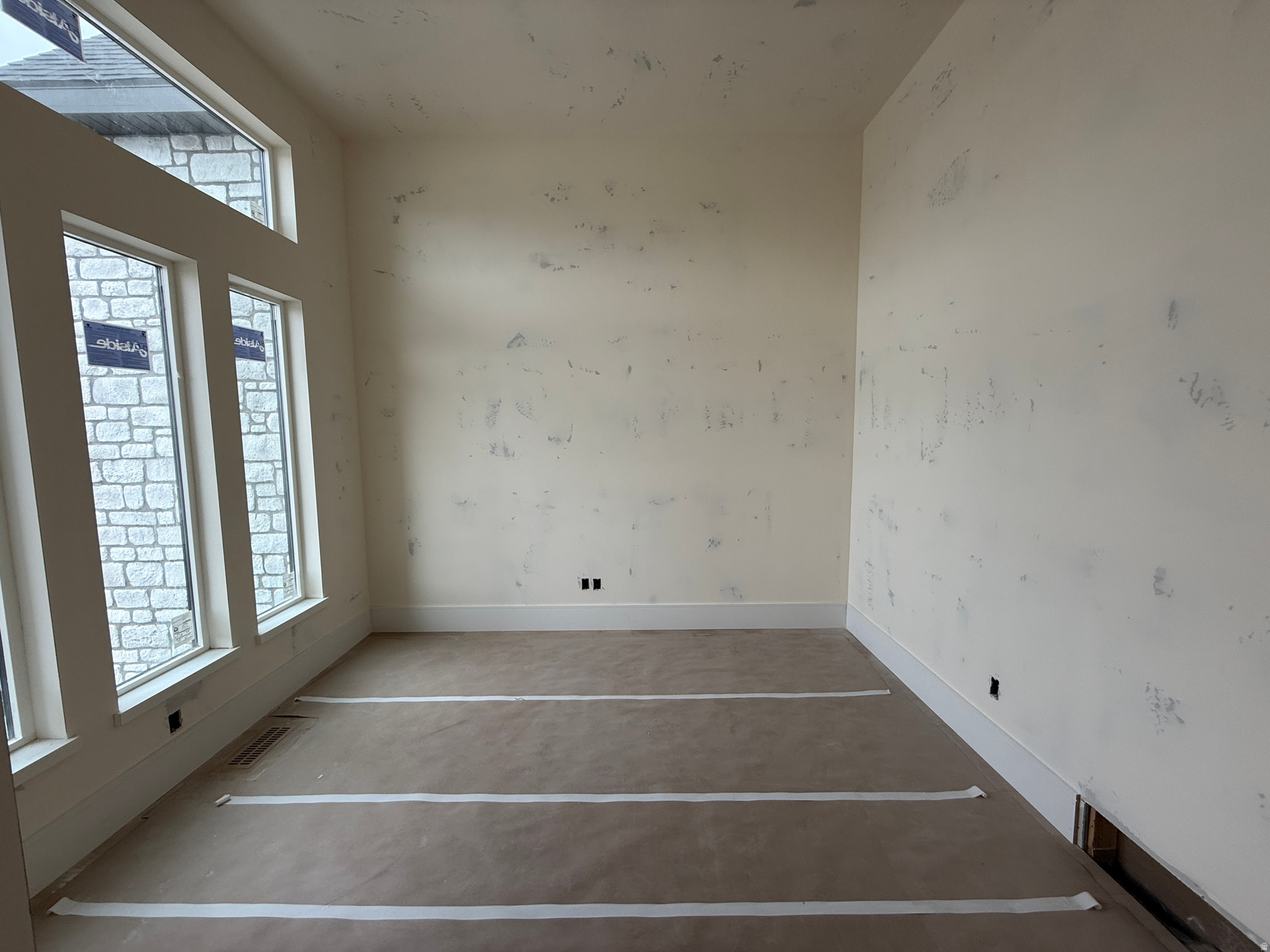 SOUTH CREEK - Residential