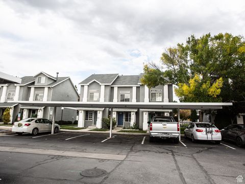 Photo of 475 N REDWOOD RD W #30, Salt Lake City, UT 84116 (MLS # 2118169)