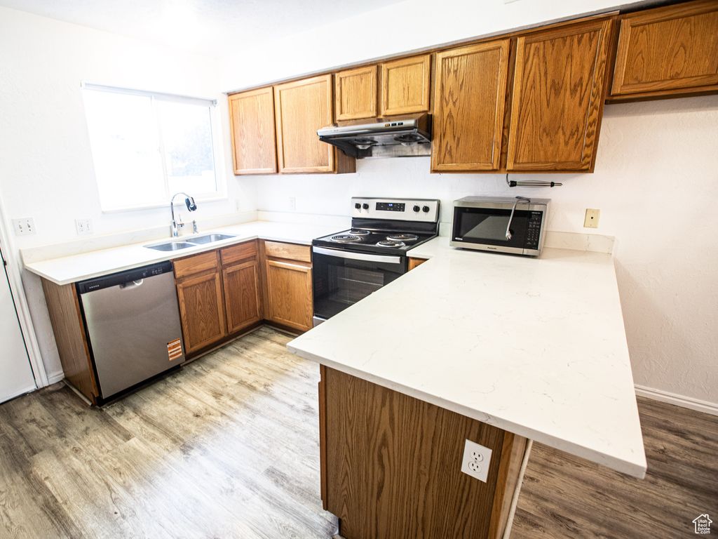 Photo of 475 N REDWOOD RD W #30, Salt Lake City, UT 84116 (MLS # 2118169)