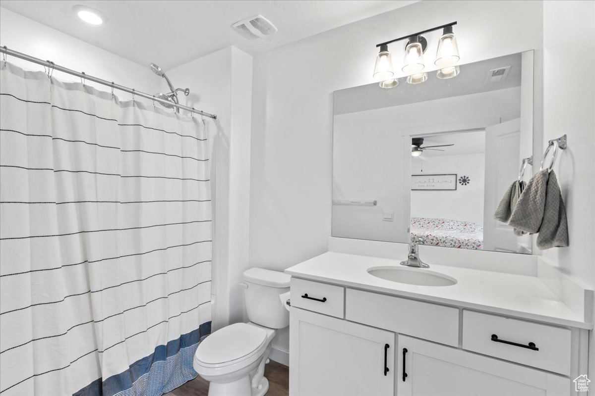 Santaquin, Utah 84655, United States, 3 Bedrooms Bedrooms, ,2 BathroomsBathrooms,Residential,Pending,111978